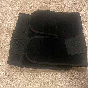 Postpartum Belly Binder 
Black 
Never used